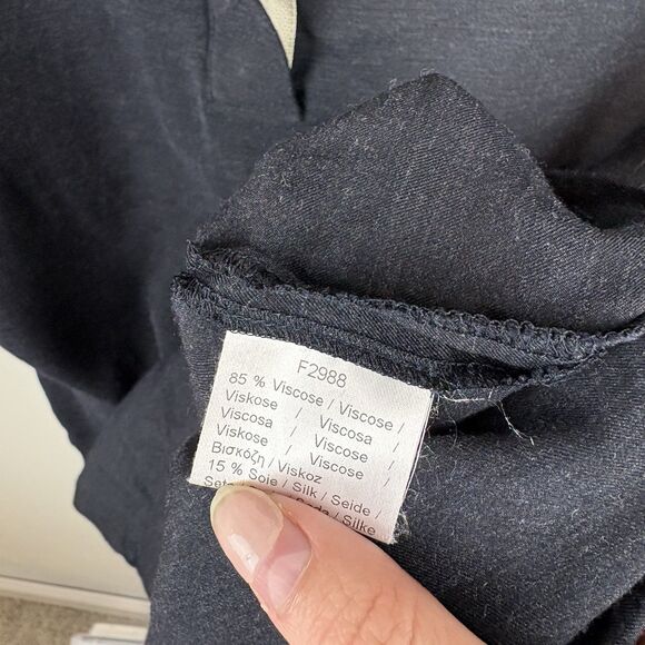 Lacoste Black Polo Size 32 (XS)  Viscose Silk Blend - Picture 6 of 7